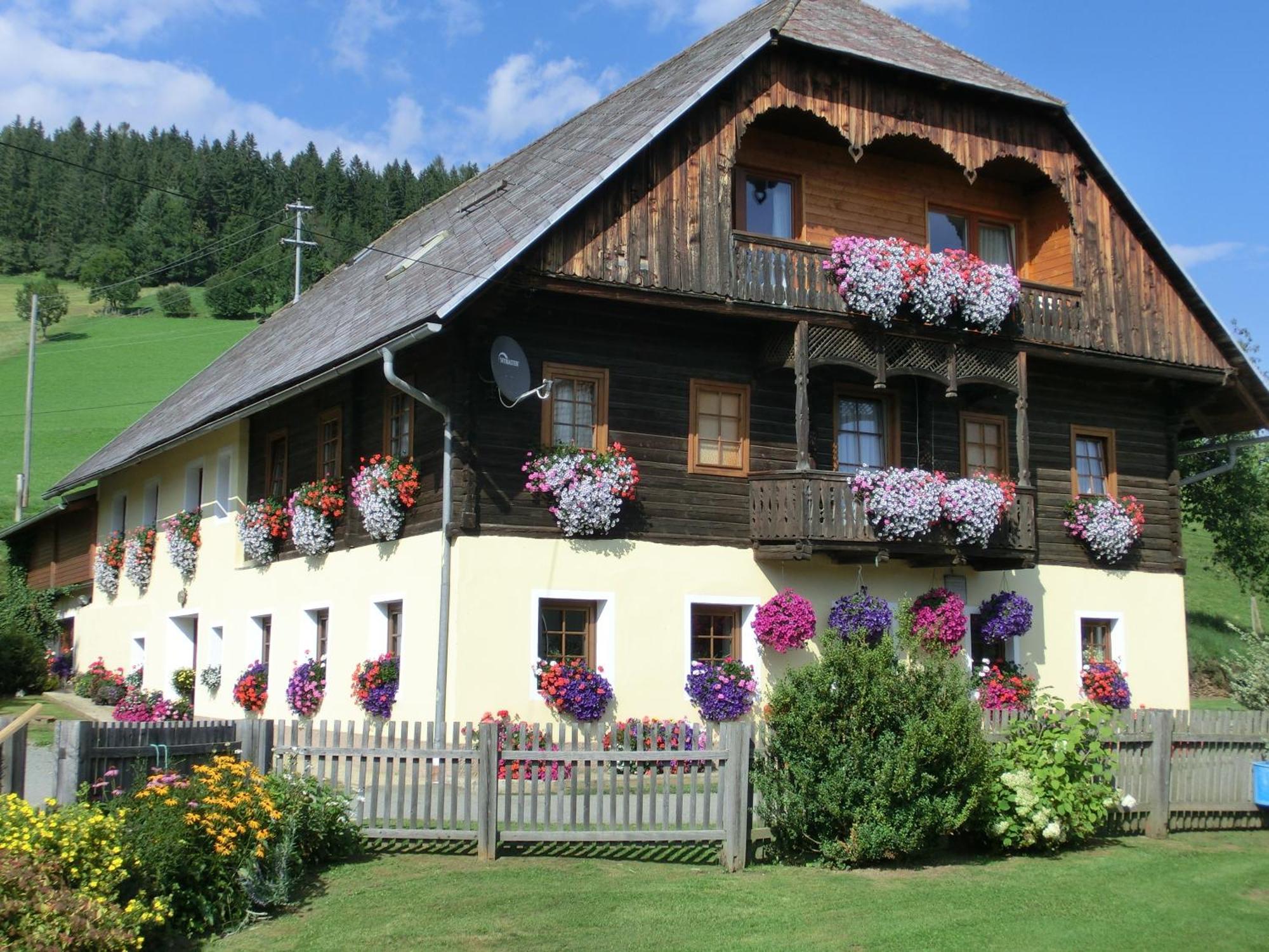 Kniebergerhof Villa Liebenfels Exterior photo